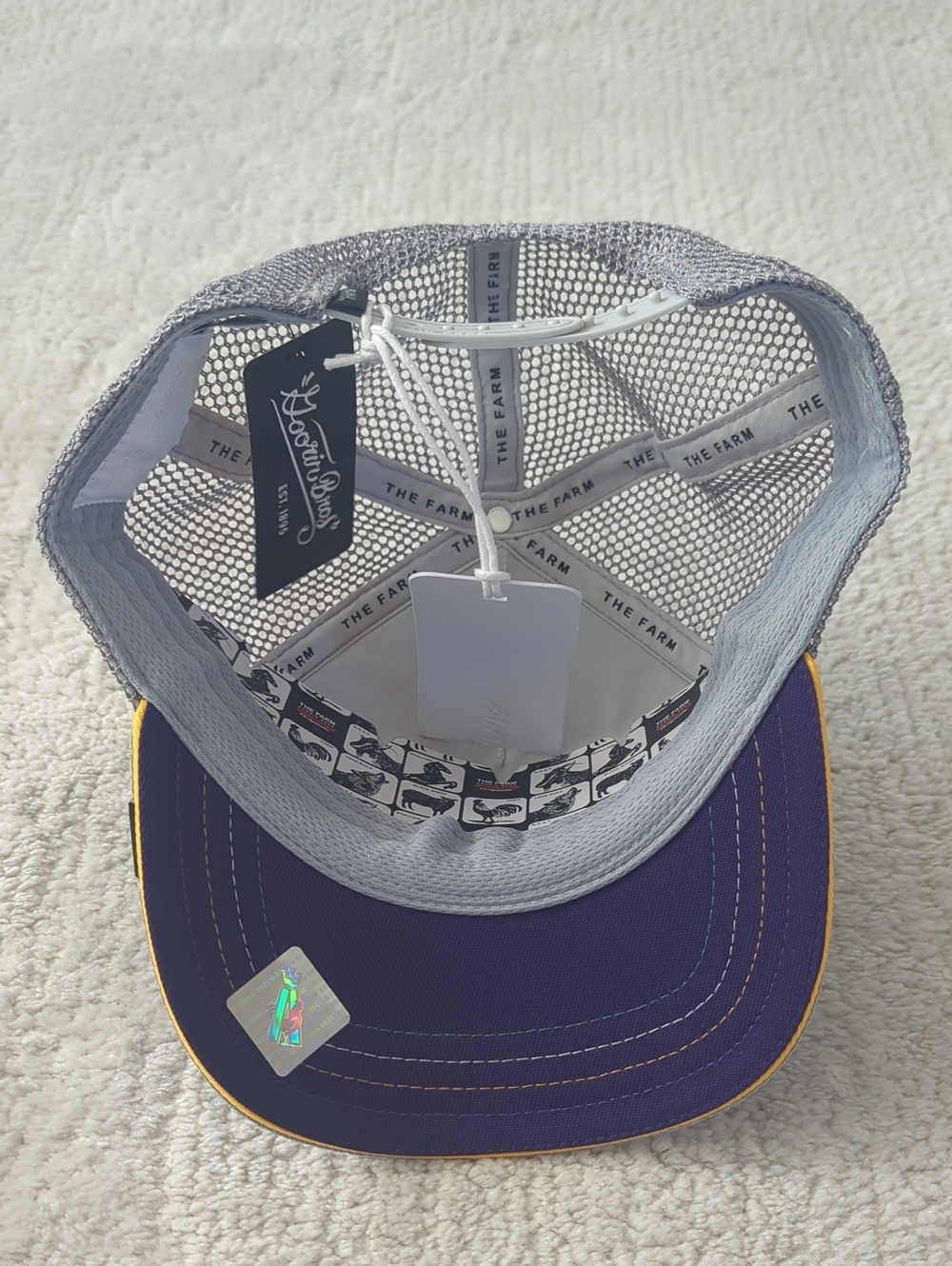 Goorin Bros Hungover Giraffe Animal Farm Snapback Trucker Hat - Picture 6 of 6